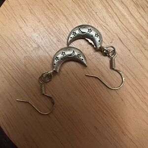 Silver Crescent Moon Earrings